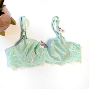 Victoria's Secret Dream Angels 34B Mint Green Unlined Bra New With Tags